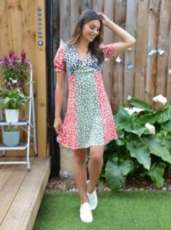 Chi Chi Chelley Print Sleeve Dress, Green/Multi