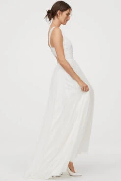 H&M H&M Tulle Wedding Dress, Ivory -EleganceWear Store hm tulle wedding dress ivory1