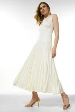 Karen Millen Quilt Satin And Pleat Deep V Midi Dress, Ivory