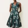 Phase Eight Jordyn Jacquard Floral Print Dress, Green/White